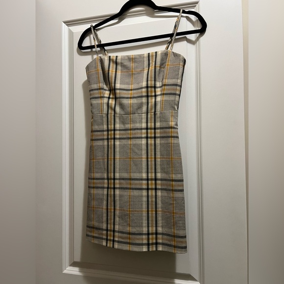 Aritzia Wilfred Plaid dress - Picture 2 of 4